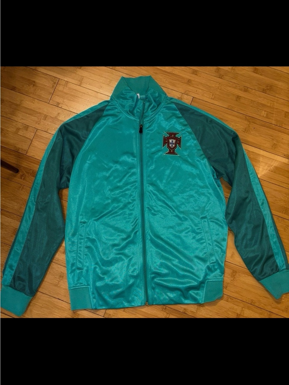 Teal boy’s size XL- Portugal Soccer Jacket with team Crest